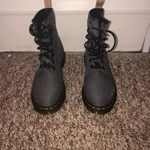 Vegan Castel Dr. Martens- Medium Gray - Picture 3 of 4